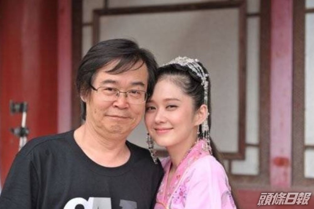 張娜拉父親朱虎聲讚未來女婿是優秀青年。